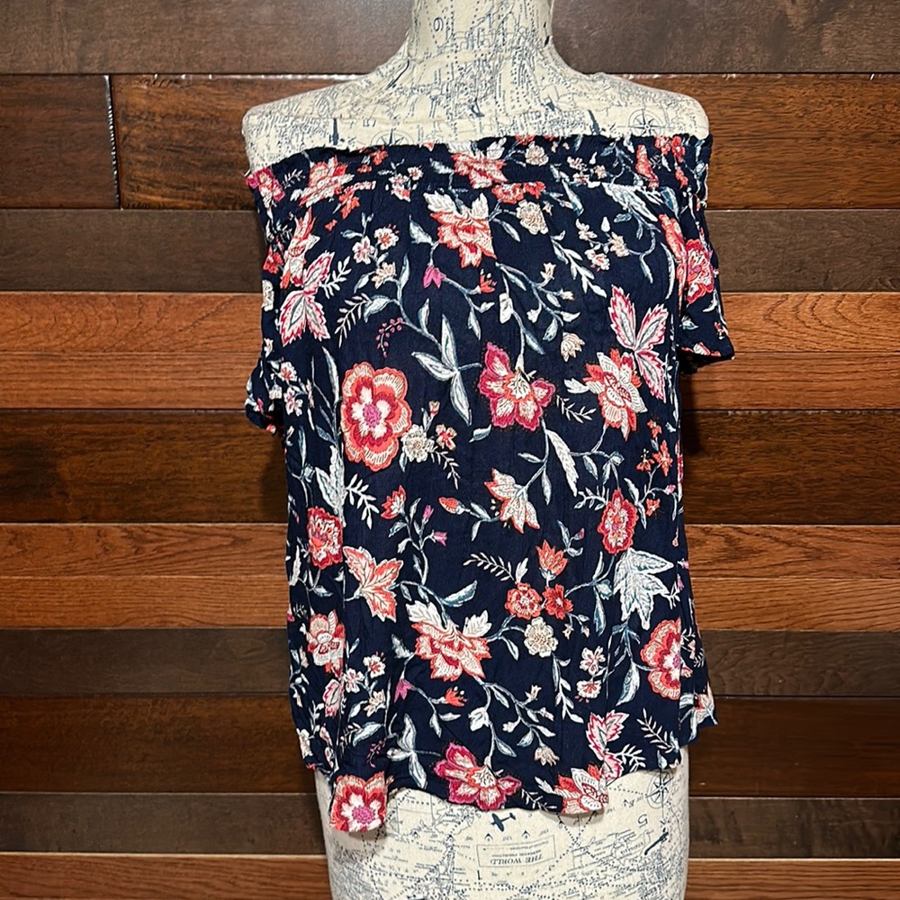 Old Navy Off Shoulder Navy Blue Floral Pleated Blouse